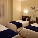 A Muralha בית הארחה אלמיידה