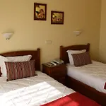 A Muralha בית הארחה 3*