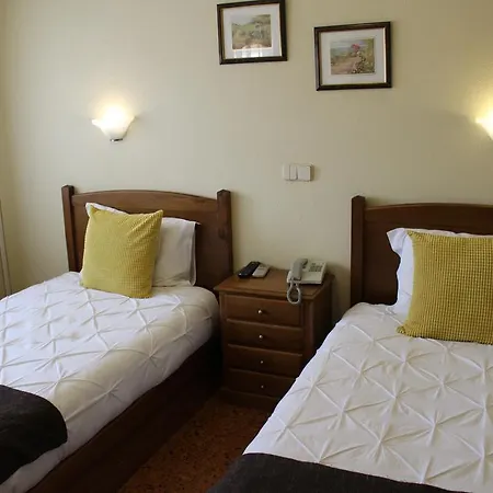 A Muralha Guest house Almeida